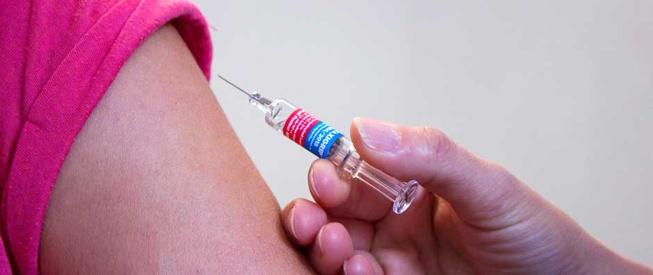 Vorsicht Haftungsrisiko: Impfen in der Apotheke
